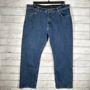 Wrangler Authentics Comfort Waist Medium Wash Straight Jean 38x29